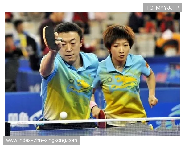 刘诗雯重返冠军领奖台,时代眼泪彻底破防 刘诗雯重返冠军领奖台,时代眼泪彻底破防