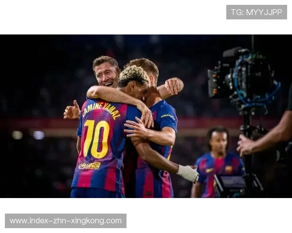 西甲权力格局重塑！皇马巴萨双雄暗战升级