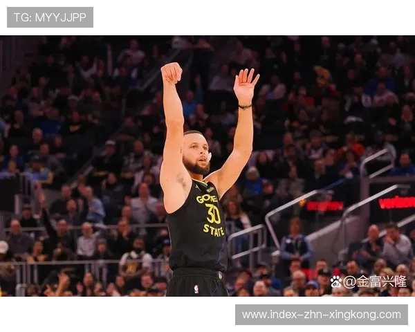 勇士队核心库里状态火热，勇士是库里的球队